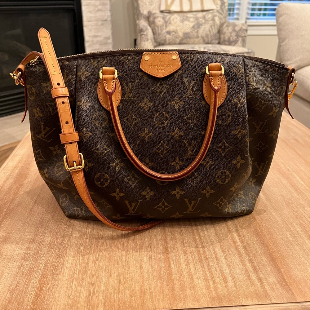 Louis Vuitton Monogram Turenne MM